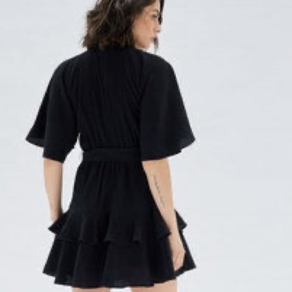 NWT MINKPINK X Revolve Fatima Frill Mini Dress Black Size XS - Picture 2 of 11